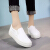 人本女性靴2020新商品ユリの皮が厚いキャシー女子学生韓国版底懒人靴女子足鞋白37
